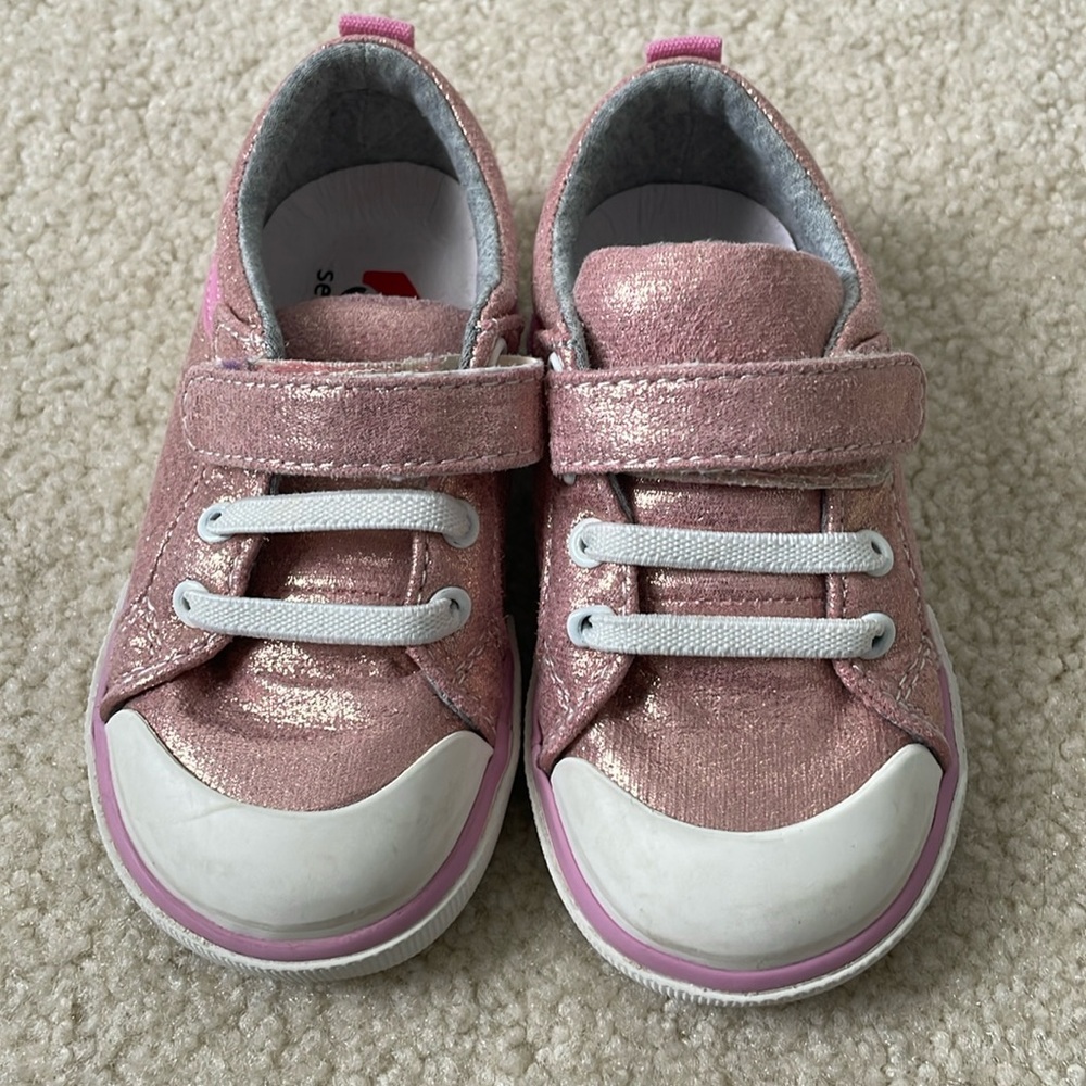 See Kai Run Kristin Sneaker, Rose Shimmer, Size 7